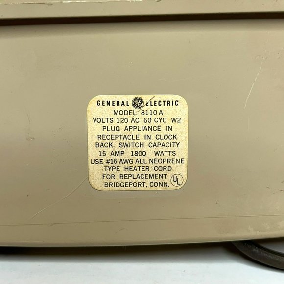 Vintage 1960's GE Automatic Electric Timer Model 8110A - Picture 7 of 8